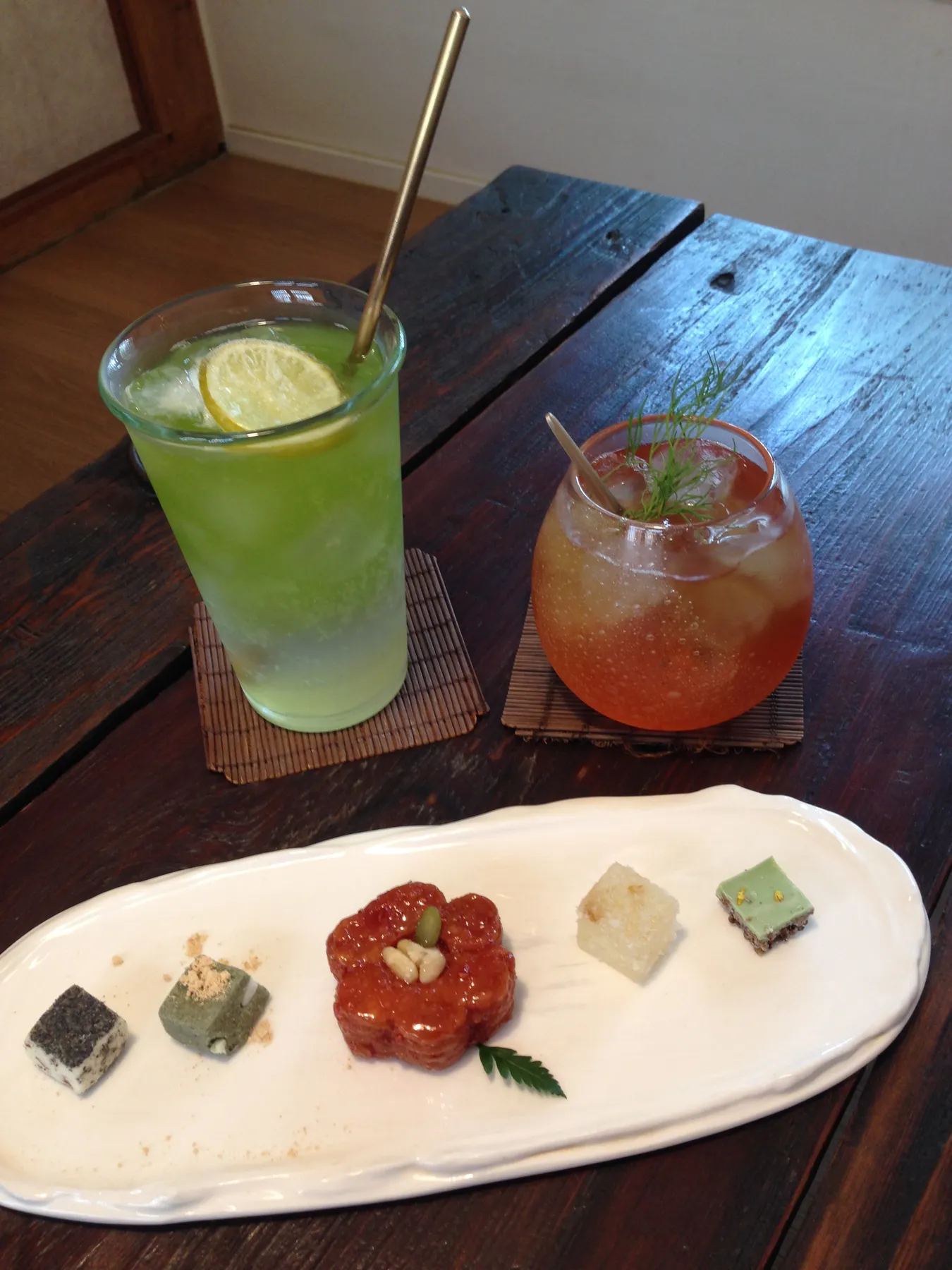 Bukchon Lounge Chacha Tea Club — 4