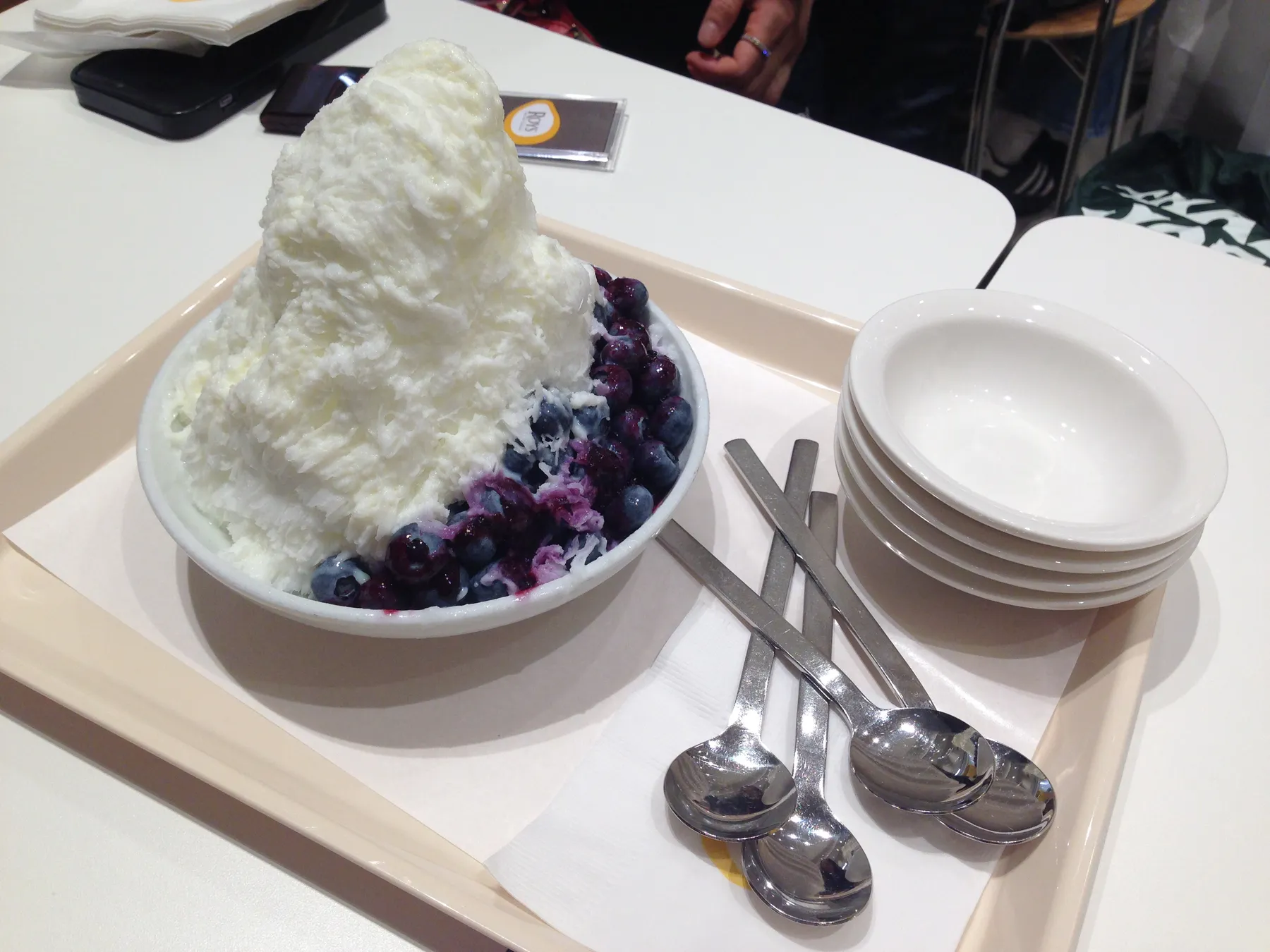ROYS Jamsil Lotte World Mall — Mango & Blueberry — 2